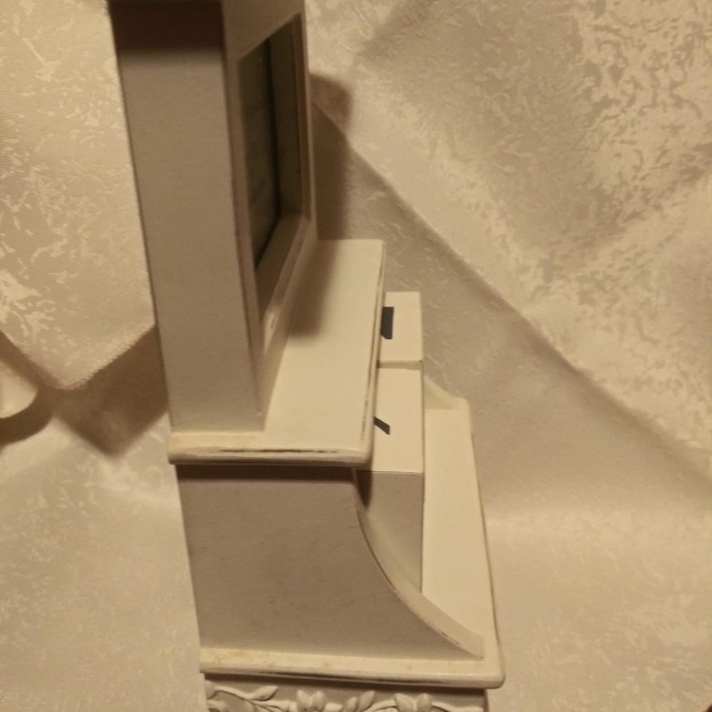Hallmark Mini Chest Calendar w/ Photo Option - Picture 6 of 8